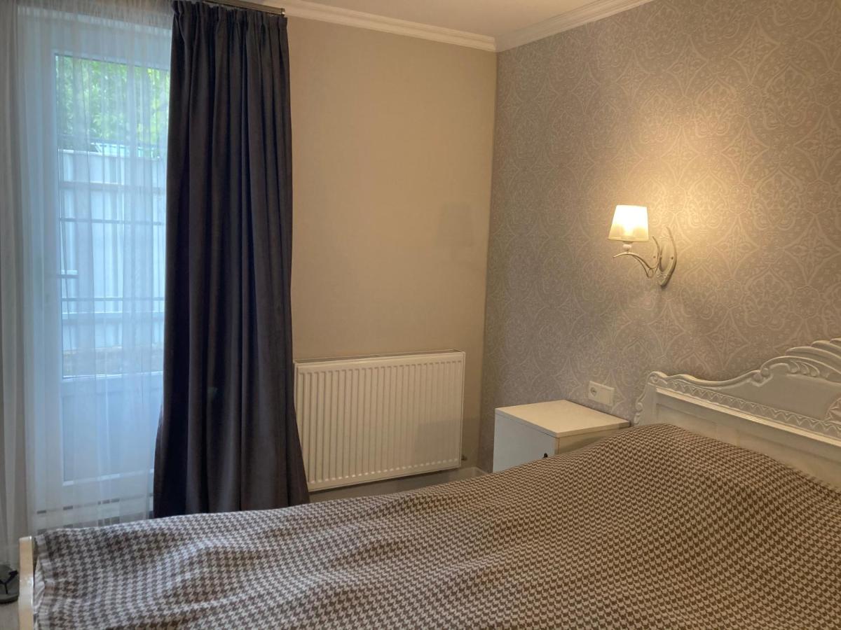 Nikas Guest House 博尔若米 外观 照片